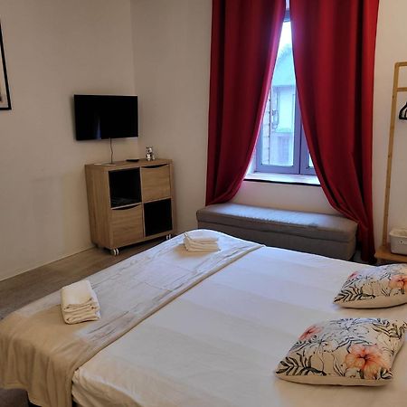 Residence Le 09 Uzerche Eksteriør billede